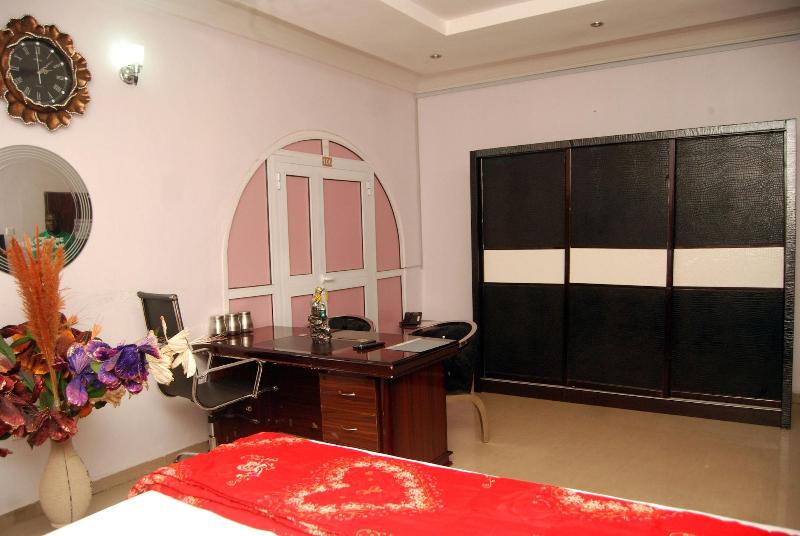 Mmmhouse Abuja image