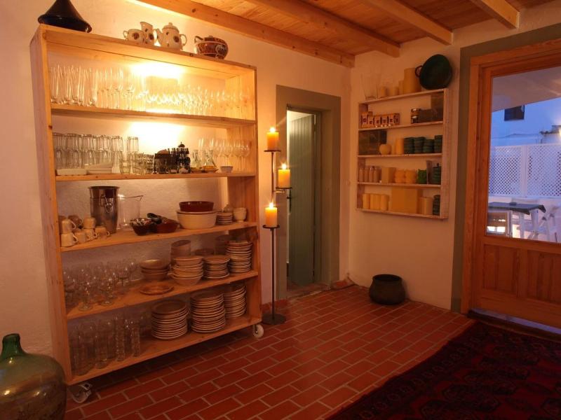 Hostal Juanita image