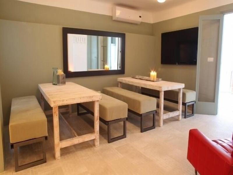 Hostal Juanita image