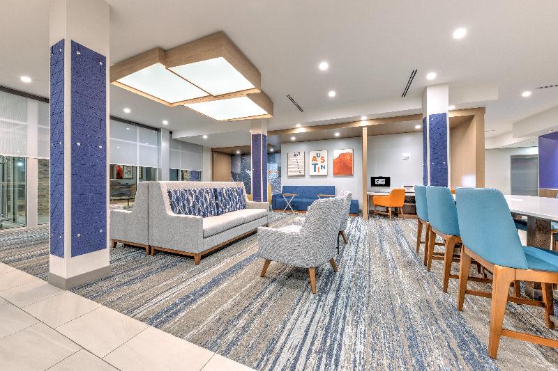Holiday Inn Express And Suites Austin Airport East