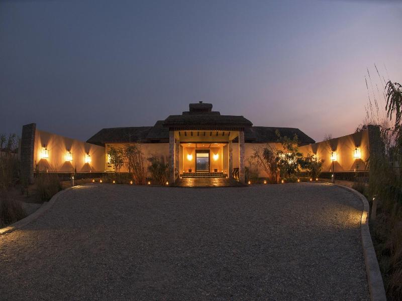 Meghauli Serai, A Taj Safari Lodge image