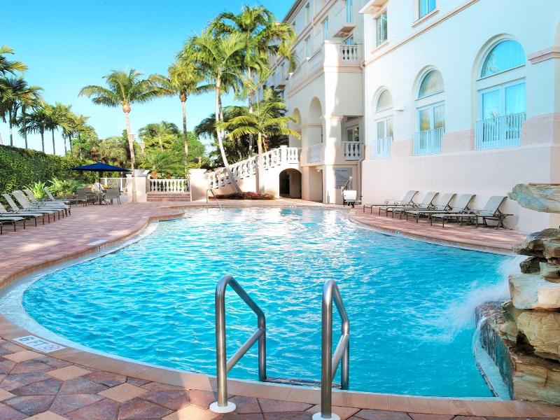 Hilton Naples image