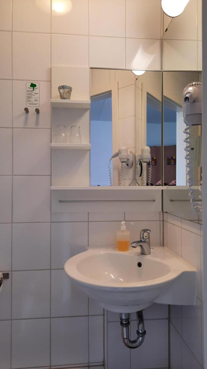 Hotel Merlin Garni image