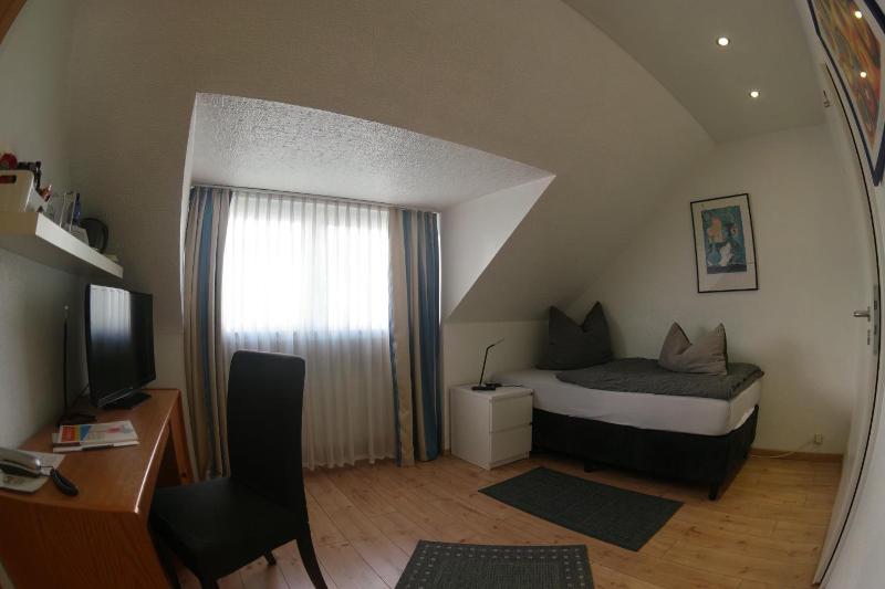 Hotel Merlin Garni image