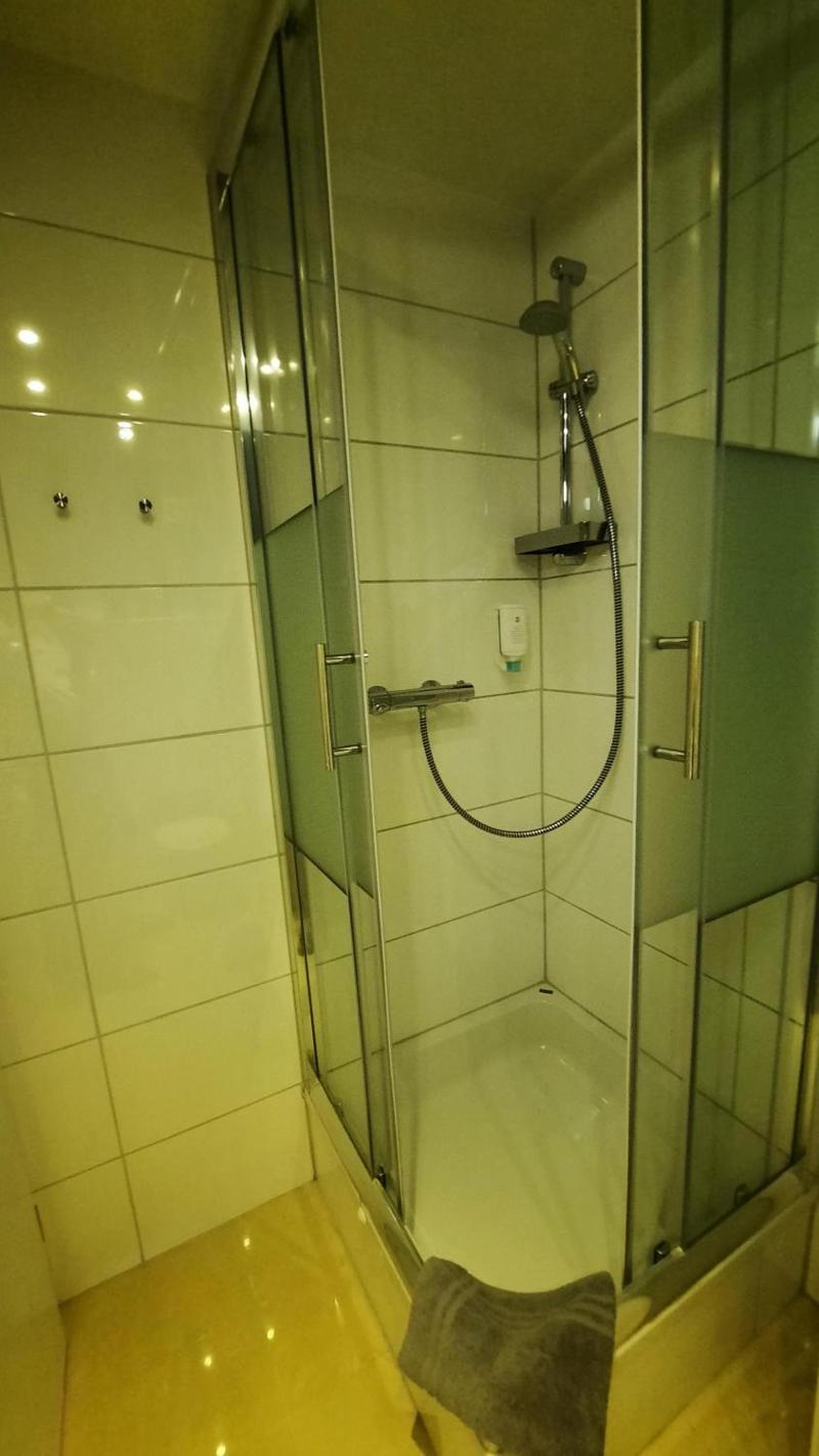 Hotel Merlin Garni image