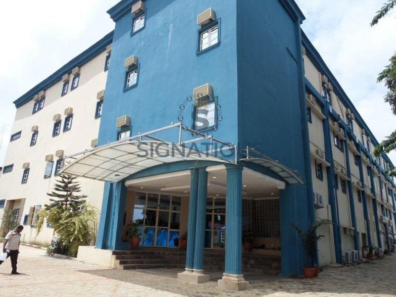 Signatious Hotels & Suites Lagos image
