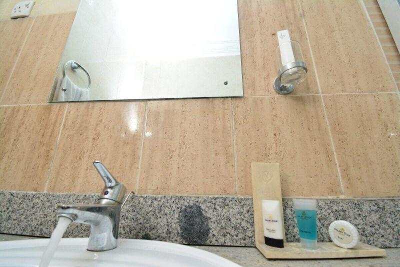 Signatious Hotels & Suites Lagos image