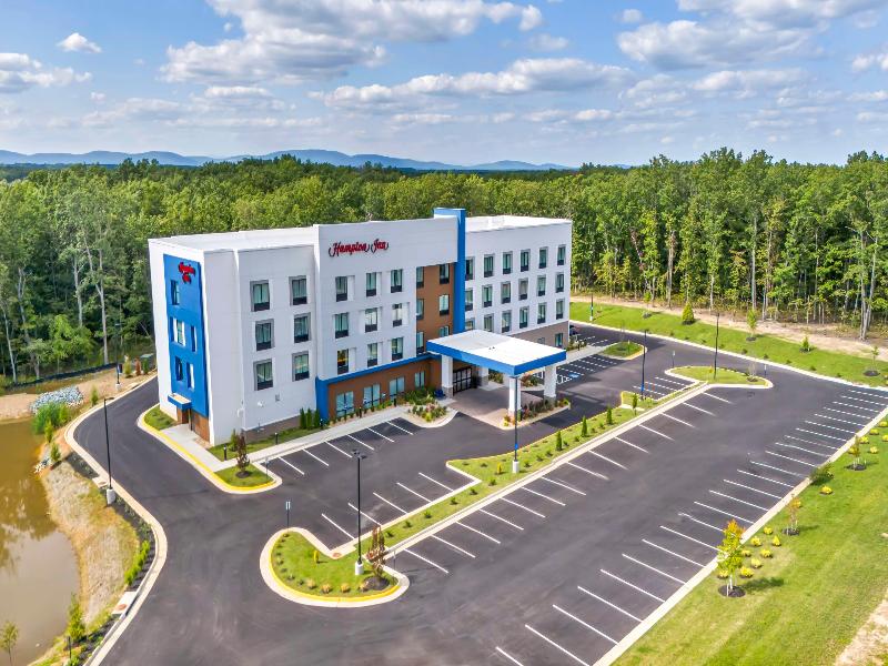 Hampton Inn By Hilton Zion Crossroads Gordonsville image