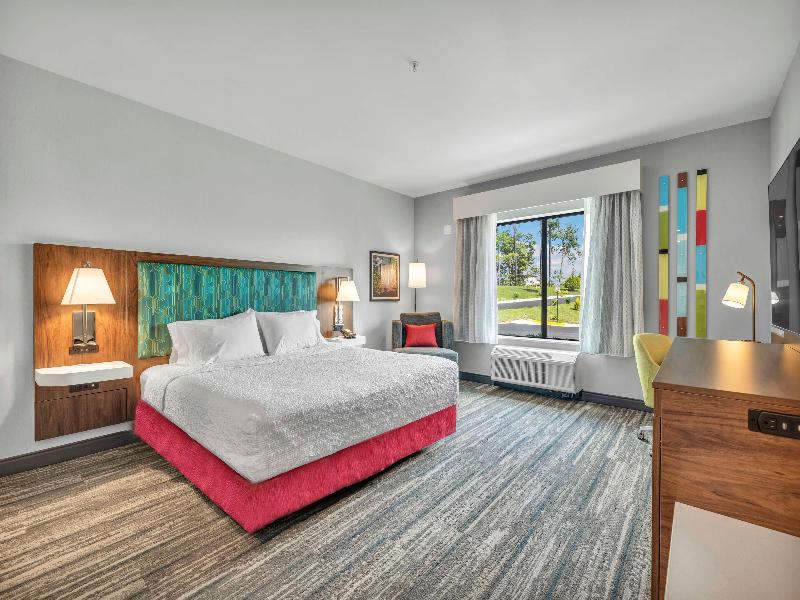 Hampton Inn By Hilton Zion Crossroads Gordonsville image