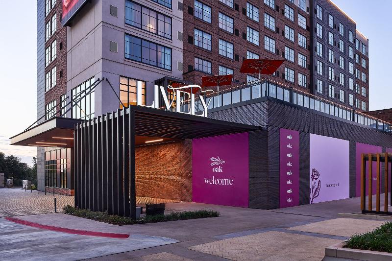 Lively Hotel On Oak Oklahoma City Tapestry Hilton