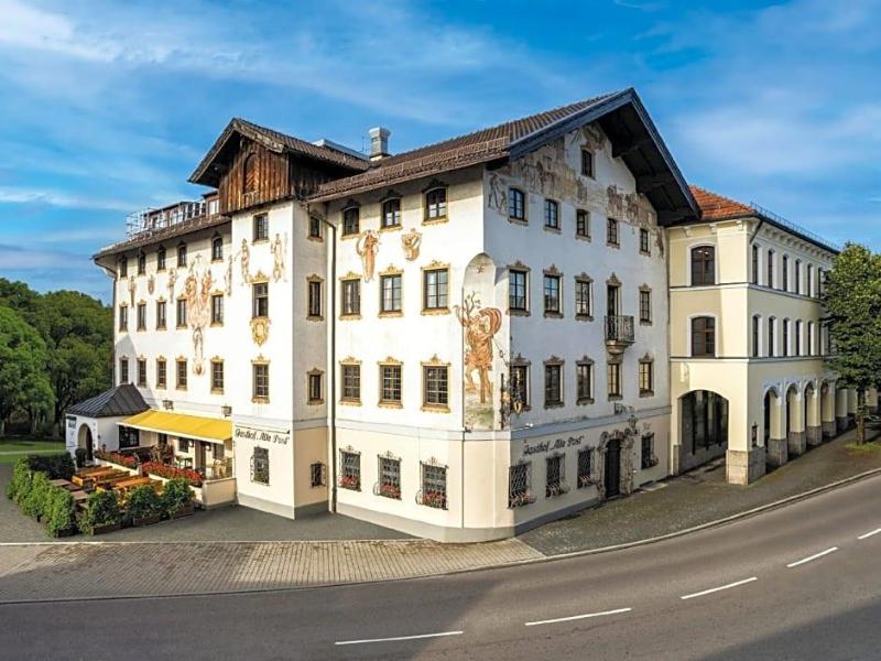 Hotel Gasthof Alte Post Holzkirchen image