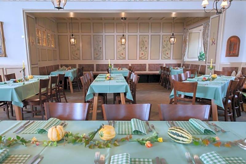Hotel Gasthof Alte Post Holzkirchen image