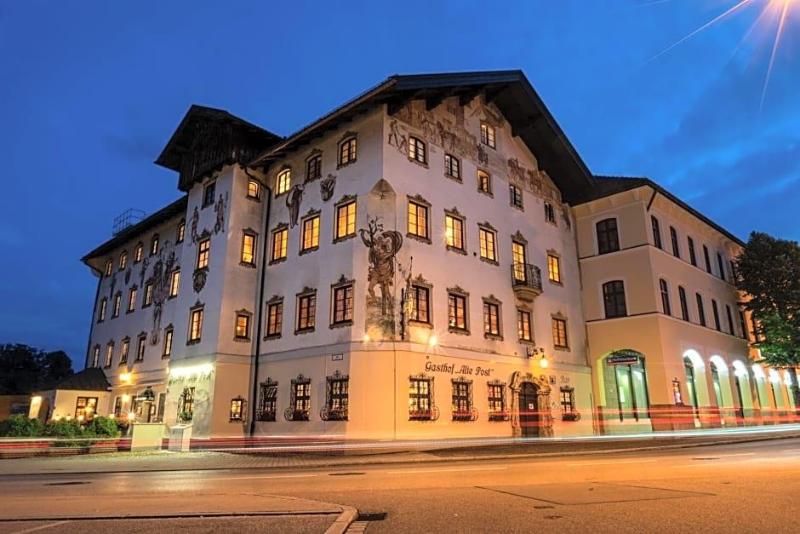 Hotel Gasthof Alte Post Holzkirchen image