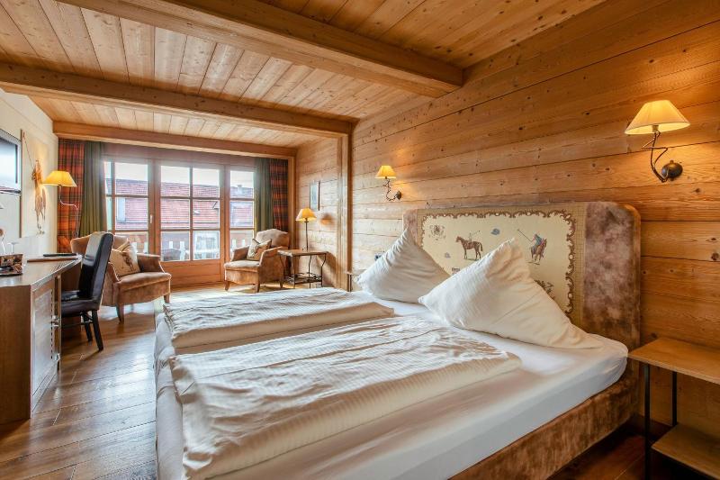 Hotel Gasthof Alte Post Holzkirchen image