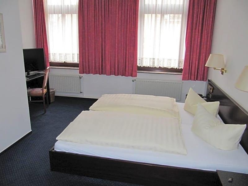 Hotel Wettin image