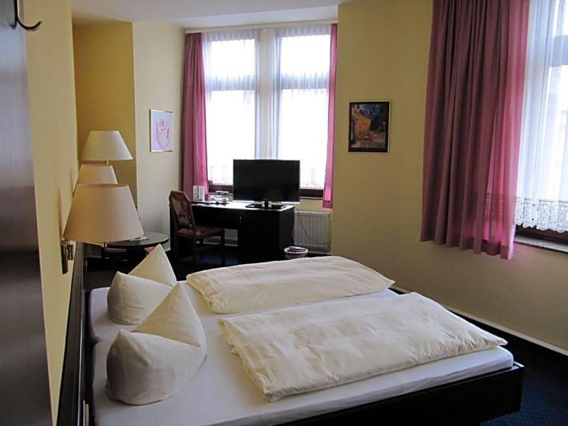 Hotel Wettin image