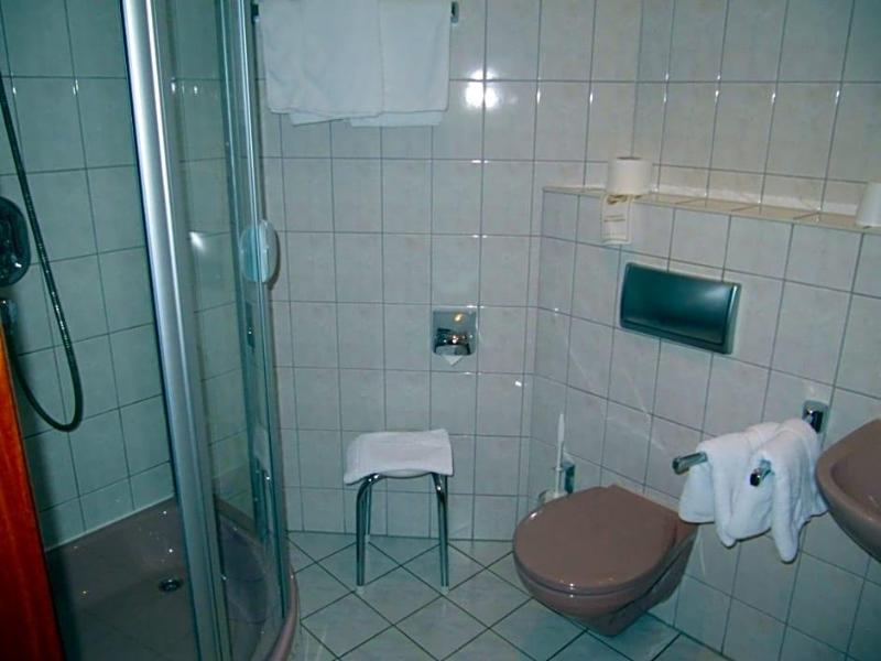 Hotel Wettin image