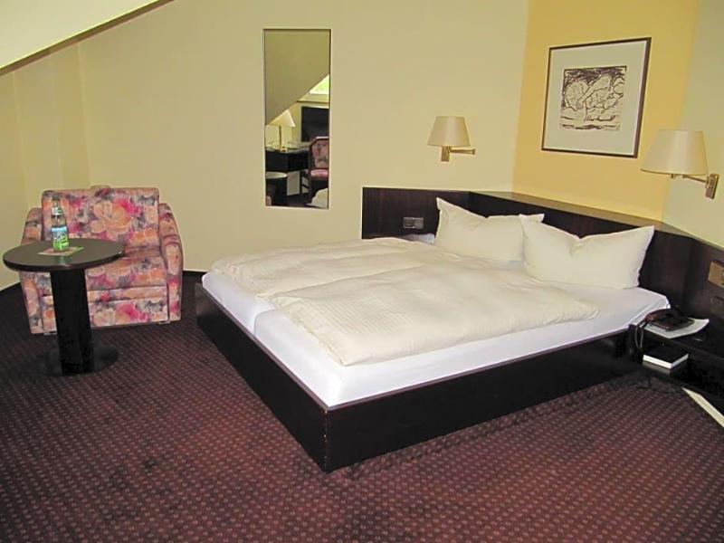 Hotel Wettin image