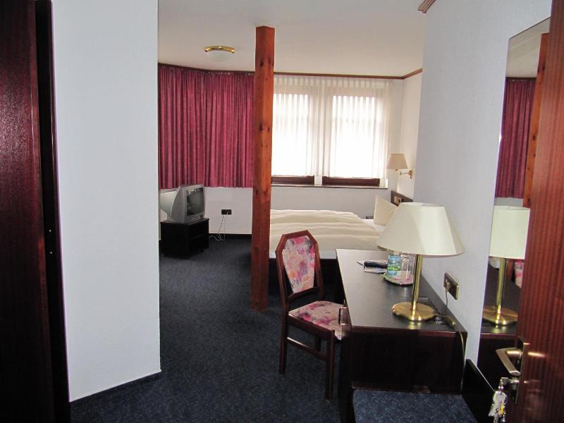 Hotel Wettin image