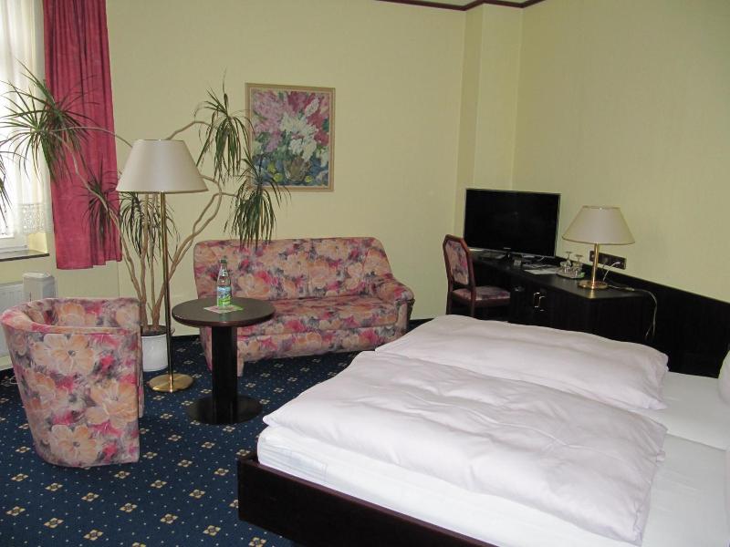 Hotel Wettin image
