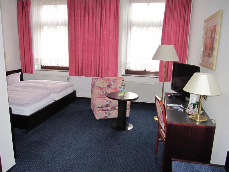 Hotel Wettin image