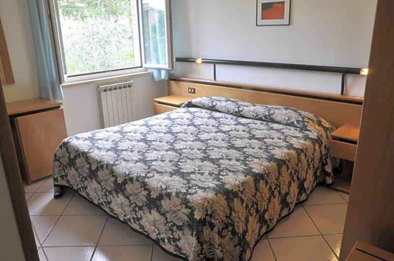 Albergo Di Murlo image