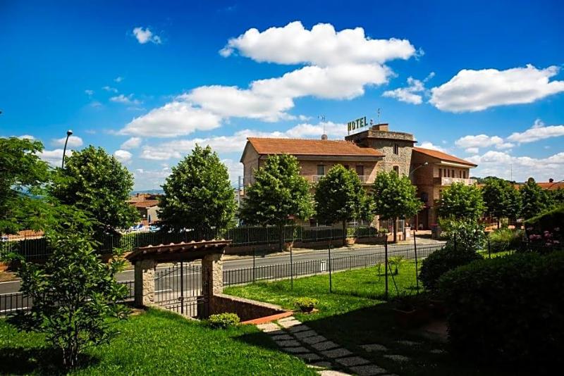 Albergo Di Murlo image