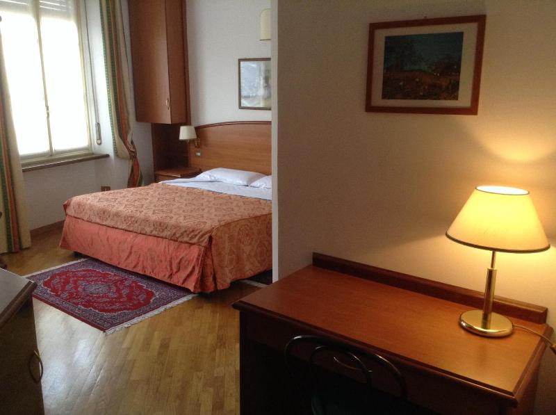 Hotel Saini image