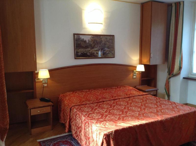 Hotel Saini image