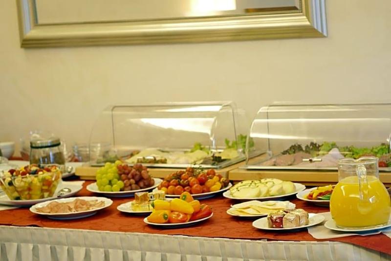 Hotel Refrather Hof image