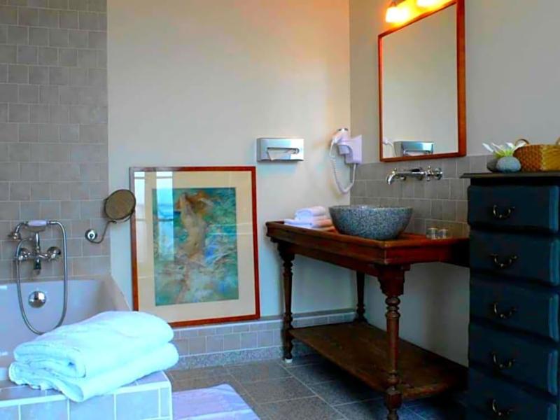 La Marine De Loire Hôtel & Spa image