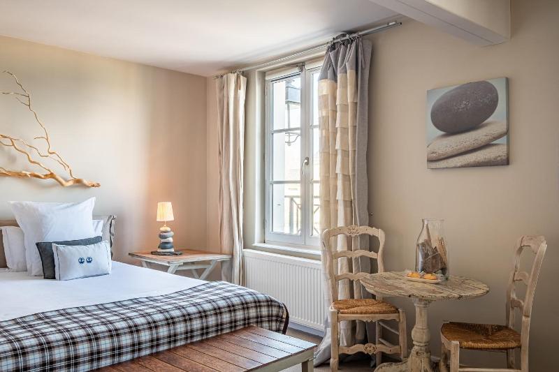 La Marine De Loire Hôtel & Spa image