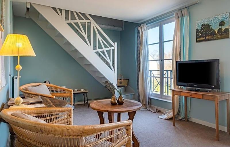La Marine De Loire Hôtel & Spa image