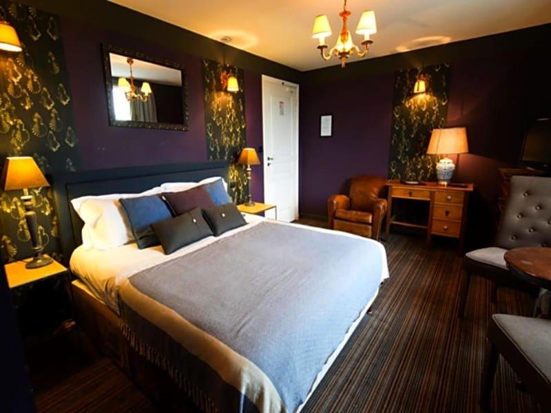 La Marine De Loire Hôtel & Spa image