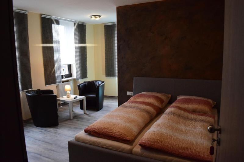 Hotel - Bistro - 3-eck image