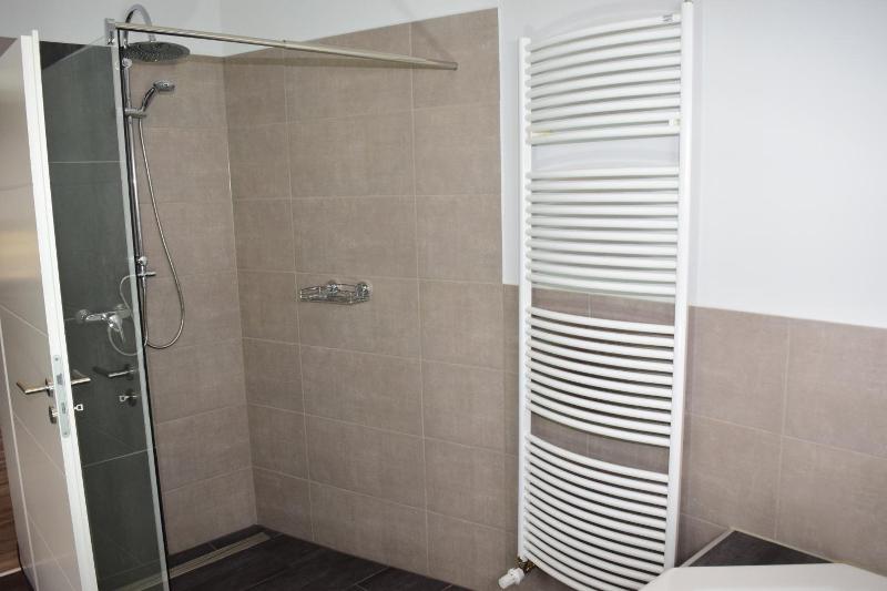 Hotel - Bistro - 3-eck image