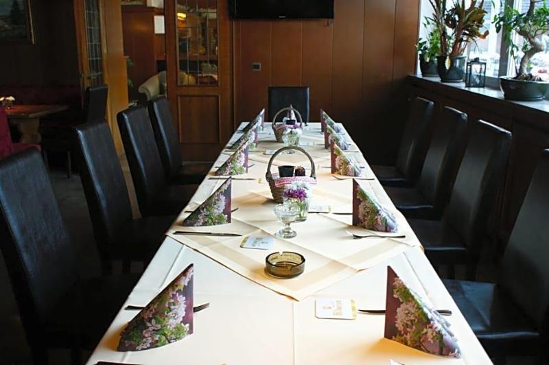 Heidehotel Herrenbrvºcke image