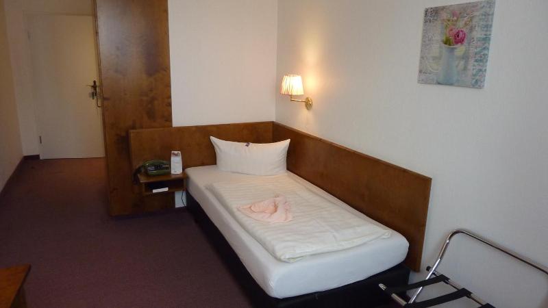 Heidehotel Herrenbrvºcke image