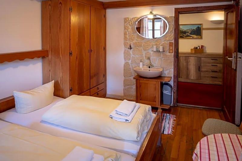 Hotel Restaurant Alatsee image