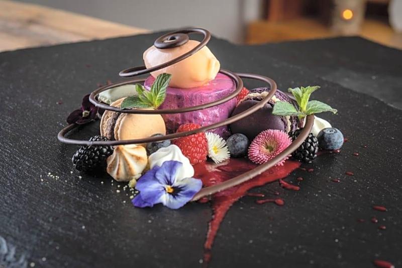 Hotel Restaurant Alatsee image