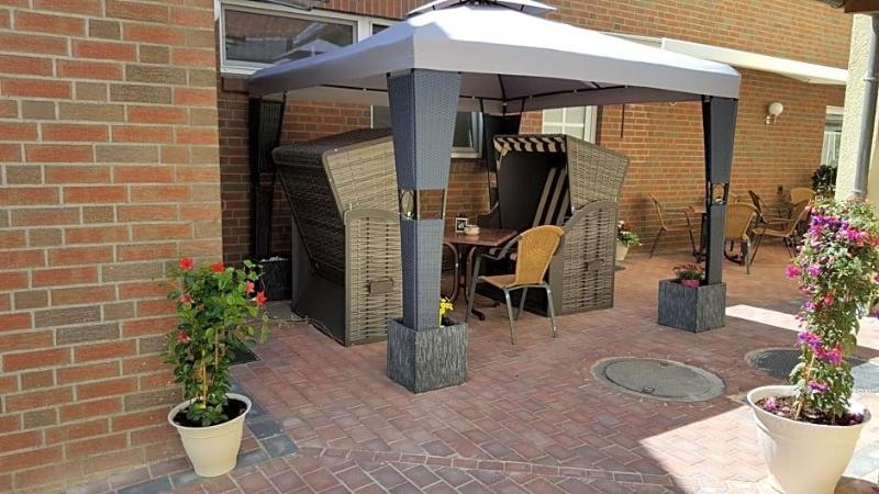 Hotel Drostenhof Garni image