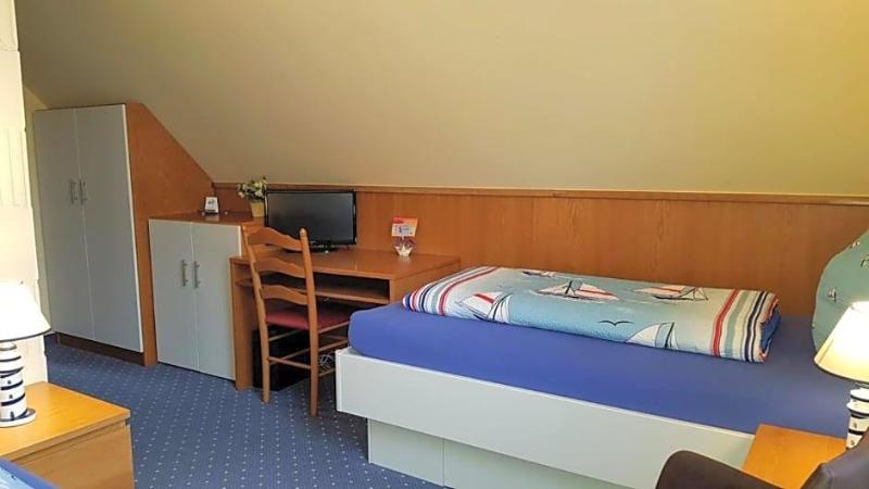 Hotel Drostenhof Garni image