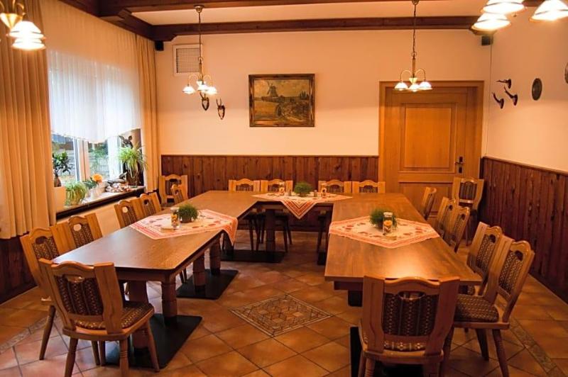 Hotel & Restaurant Ernst image