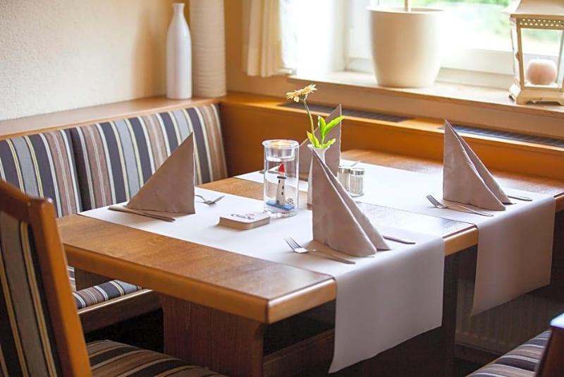 Hotel & Restaurant Ernst image