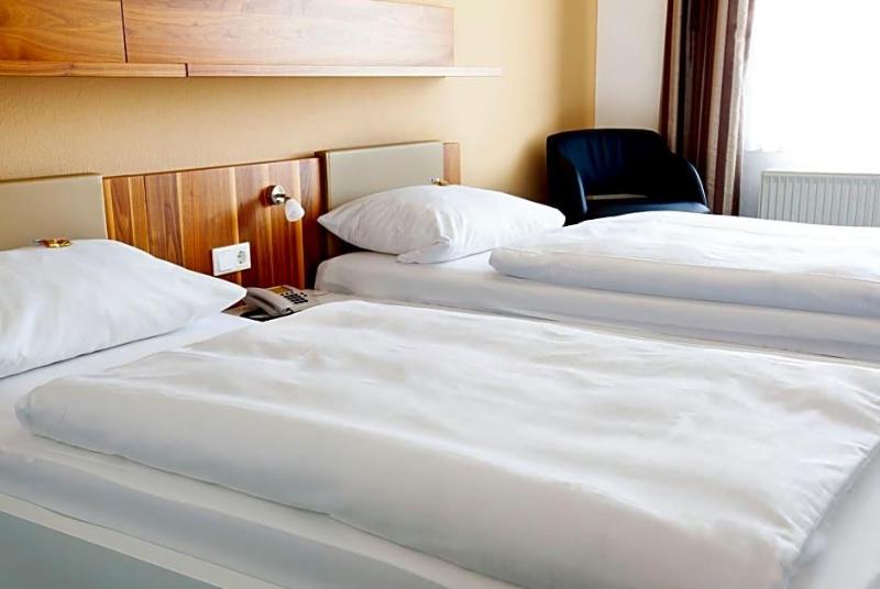 Hotel & Restaurant Ernst image