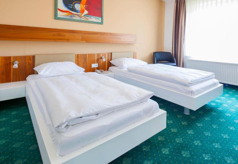 Hotel & Restaurant Ernst image