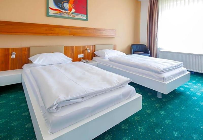 Hotel & Restaurant Ernst image