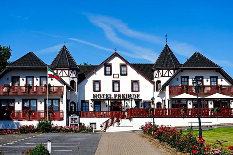 Hotel Freihof image