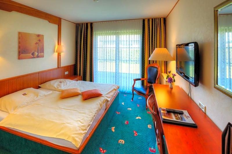 Hotel Freihof image