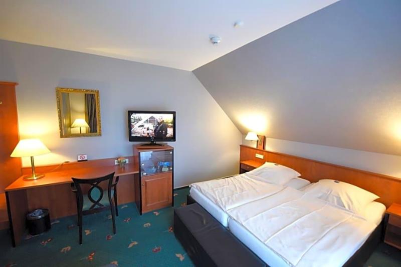 Hotel Freihof image